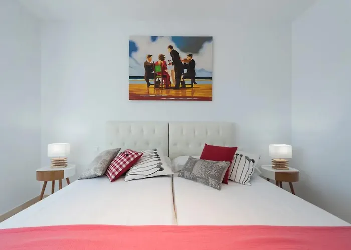 Charming 2 Bedroom Trocadero Arena Area Apartman